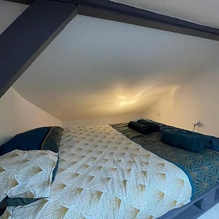 Le Cinq Sens, Studio Proche De La Gare Apartment Понтоаз Екстериор снимка