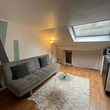 Le Cinq Sens, Studio Proche De La Gare Apartment Понтоаз Екстериор снимка